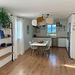 Appartement D'exception, Vue *