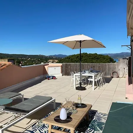 Appartement D'exception, Vue Saint-Tropez