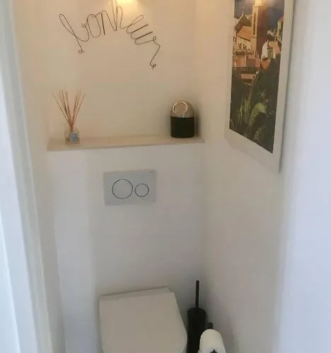 D'exception, Vue Apartment *