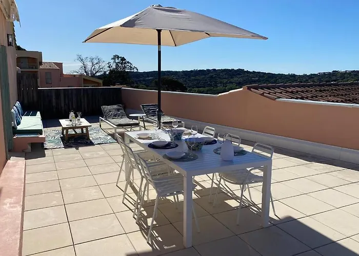 D'exception, Vue Saint-Tropez